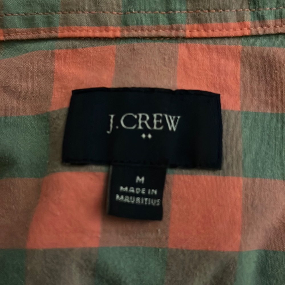 J. Crew Faded Buffalo Check Button Down Shirt - Size M - Classic Style - Picture 9 of 10